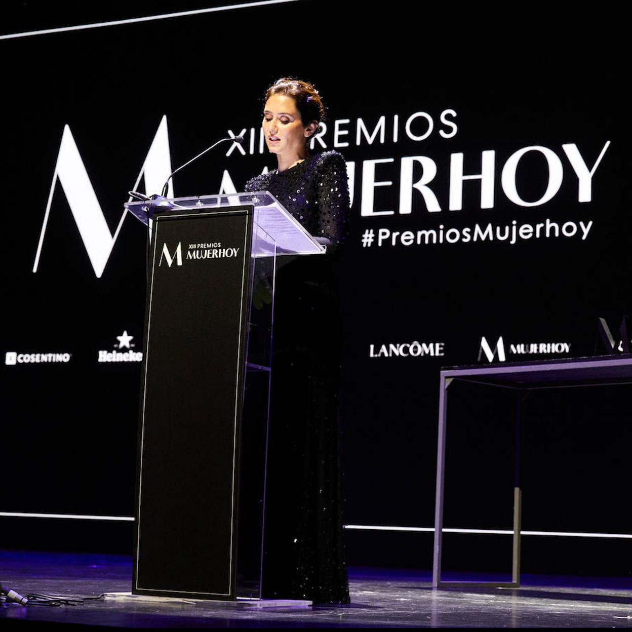 Isabel Díaz Ayuso, presidenta de la Comunidad de Madrid, enla entrega de los Premios Mujerhoy 2022.
