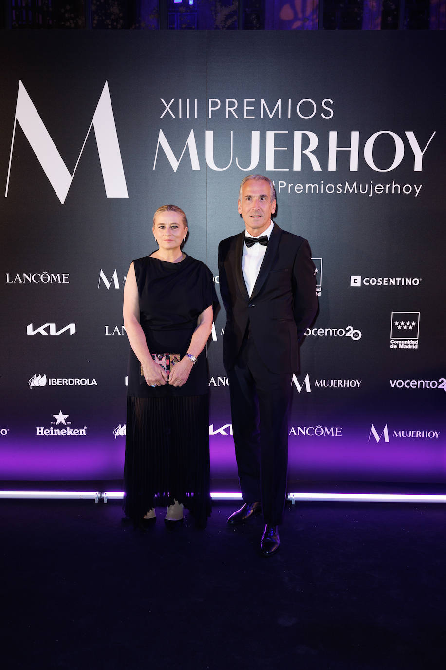 Nines Alcalde, directora general de Innocean y Emilio Herrera, presidente de KIA España.