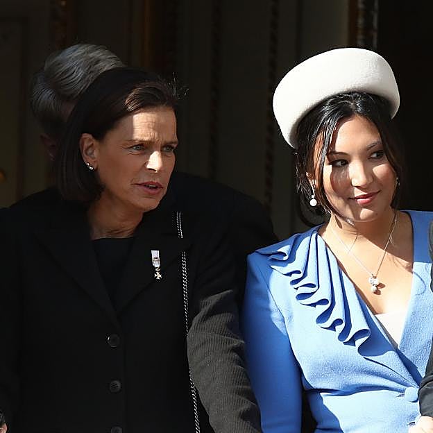 Cómo se lleva Estefanía de Mónaco con la desconocida Marie Chevallier, la nuera que la va a hacer abuela (entre polémicas)