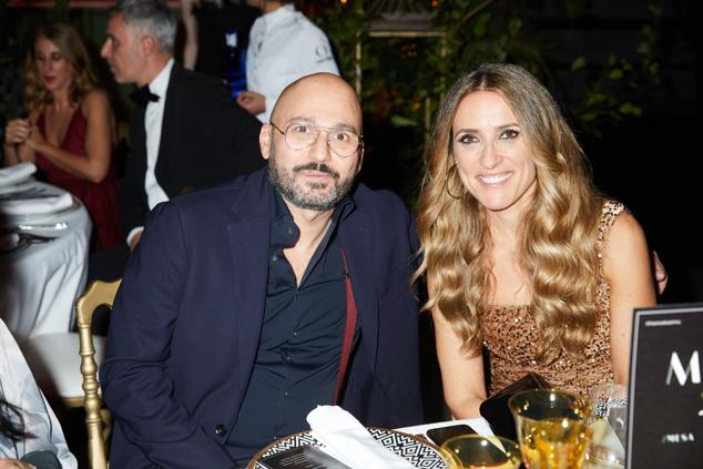 Quique García Paradelo, director de PRTerritory, con Amaia Campos, directora de Publicidad de Mujerhoy.