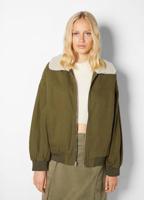 Imagen - Bomber con cuello de borreguillo