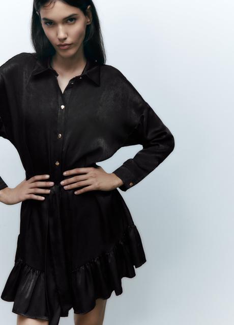 Imagen - Vestido camisero satinado de Zara. (29,95 euros).