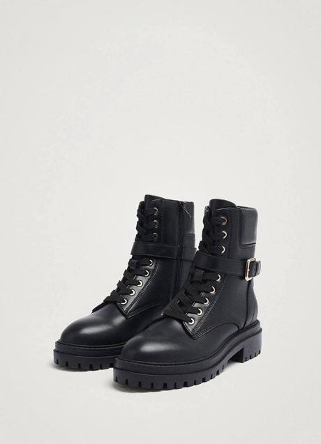 Imagen - Botas militares con detalle de hebilla