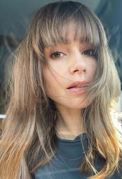 Imagen secundaria 2 - Blanca Suárez, Jenna Ortega y Lily Collins.