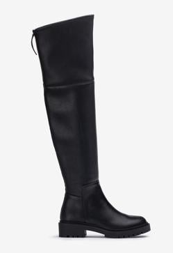 Imagen secundaria 2 - Las botas de Clooui, Exe y Unisa.