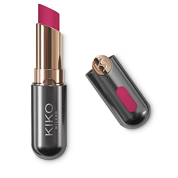 Labial Unlimited Stylo en el tono 11 Magenta de Kiko Milano.