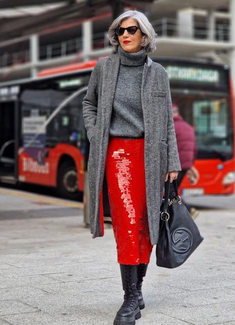 Imagen - Carmen Gimeno con una falda de lentejuelas de Zara.