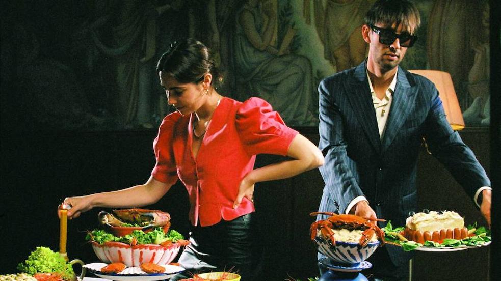 Regalos de Navidad gourmet para sibaritas: vinos y licores deliciosos, los mejores jamones, dulces exquisitos y experiencias gastro de lujo