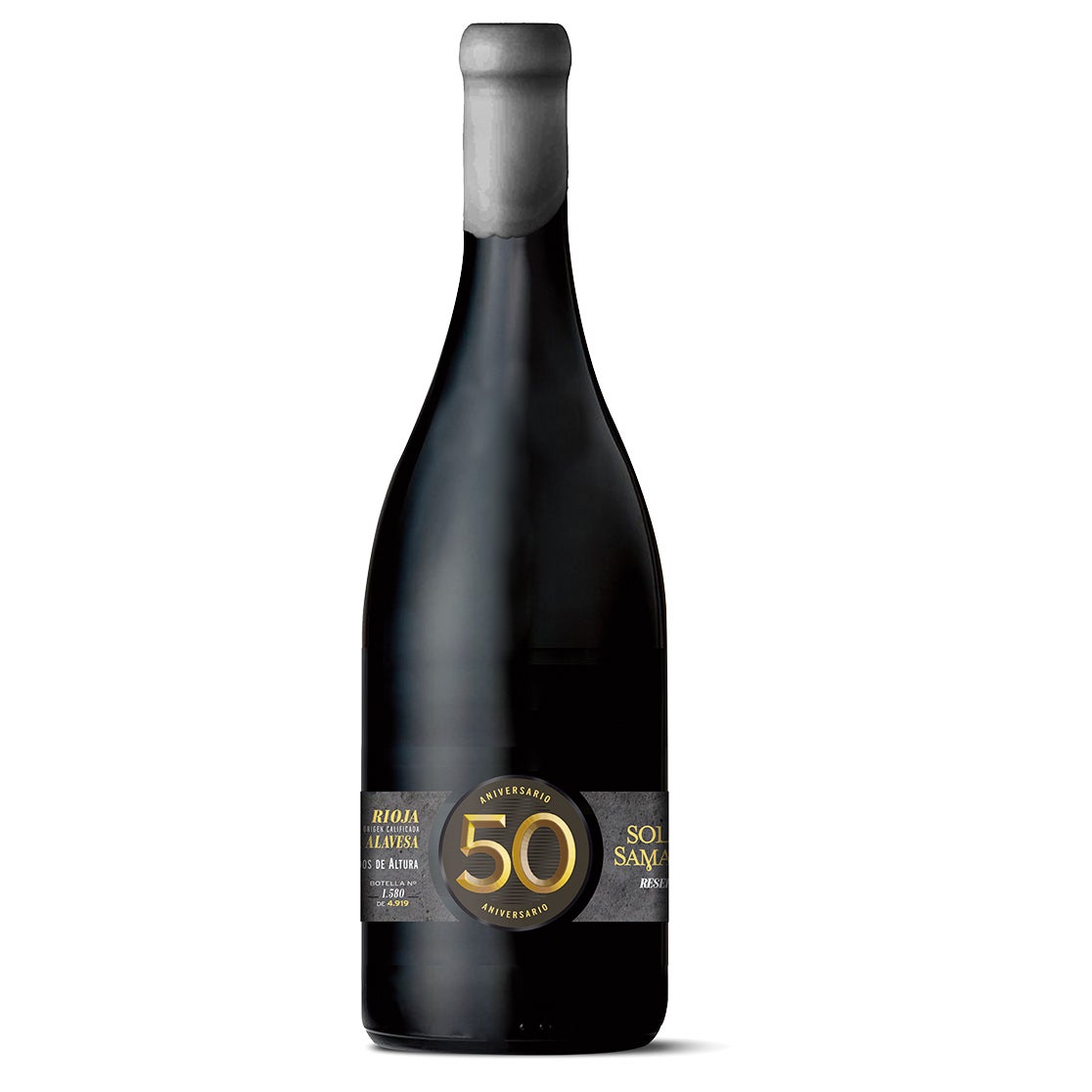 Para celebrar sus 50 años, Solar de Samaniego lanza su Reserva 2017, un vino de edición limitada elaborado en depósitos de pequeño volumen (50 €, dos botellas).