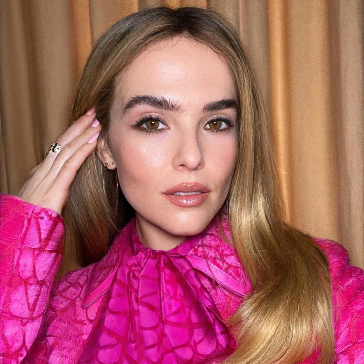 Estas son las mejores bases de maquillaje con niacinamida que corrigen arrugas. 