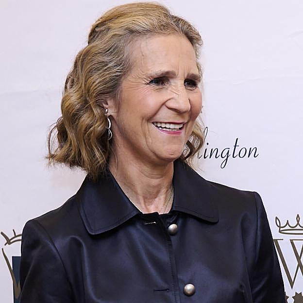 Elena de Borbón cumple 59 años distanciada de Victoria Federica: la infanta no entiende por qué su hija no protege su apellido y quiere ser sexy y famosa