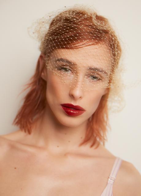 Imagen - Olivia Baglivi con maquillaje de Chanel. Foto: Antártica Studio.