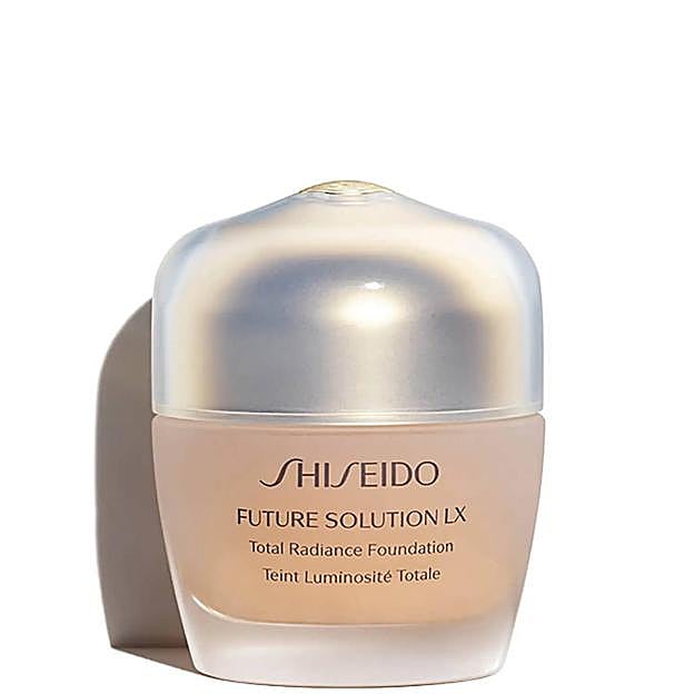 Future Solution LX Total Radiance Foundation de Shiseido