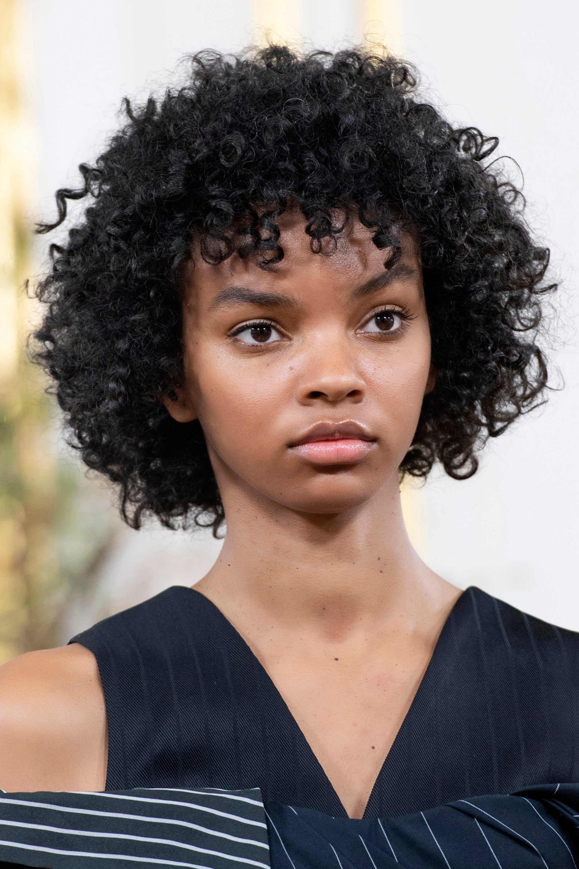 Imagen - Mujer con corte de pelo rizado estilo bob. Foto: Imaxtree.