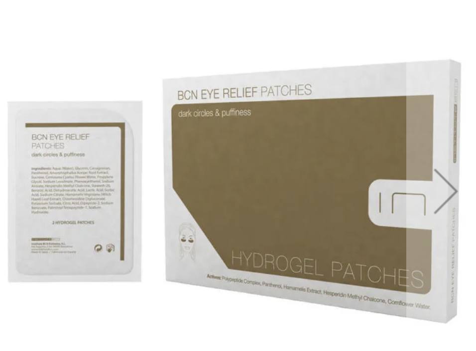 Los parches Eye Relief han sido diseñados específicamente para mantener y recuperar la frescura de la expresión facial: el área periocular se tonifica y se alisa. La caja con 4 tratamientos para la zona periocular tiene un precio de 33,77 euros. La puedes adquirir en la página web de Nova Clinic. 