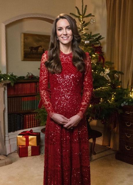 Imagen - Kate Middleton con un vestido rojo de lentejuelas. / @princeandprincessofwales