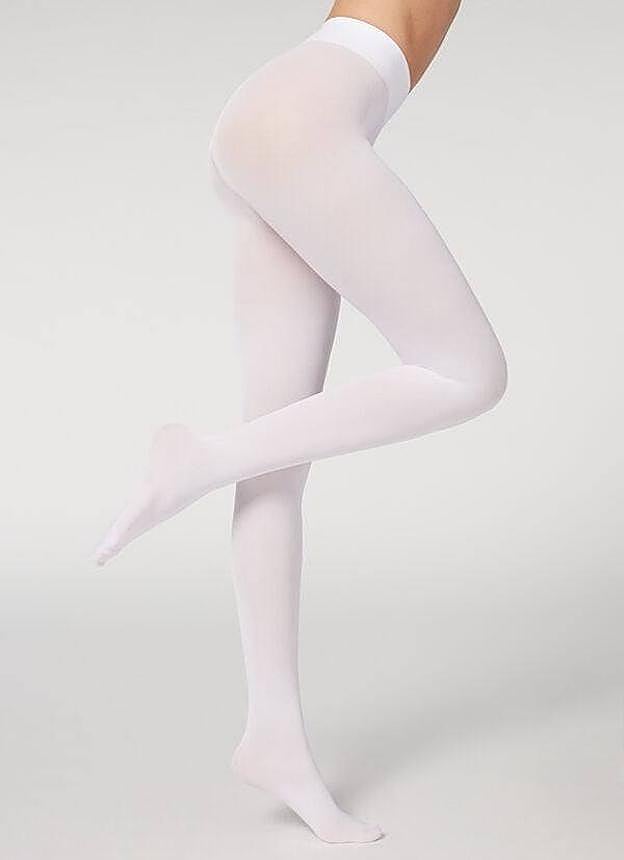 Medias blancas de Calzedonia.