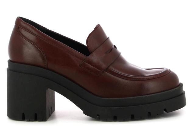 Camila's (95 euros).