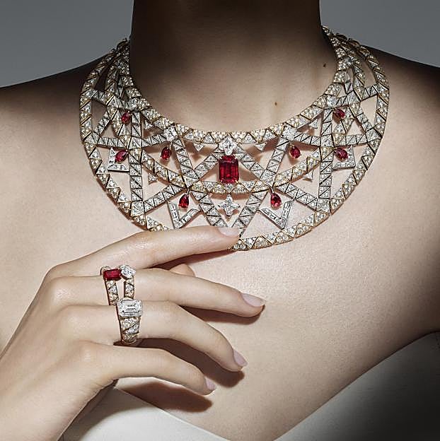 Imagen principal - MODA: Las joyas más bonitas en las que merece la pena invertir estos Reyes Magos