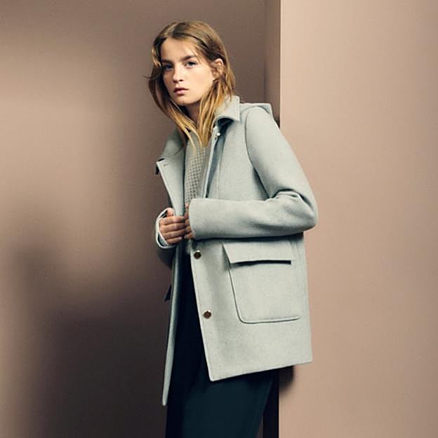 El abrigo gris de Lefties.