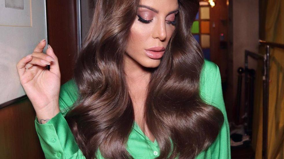 Un pelo tan luminoso y sedoso como el de la modelo se consigue con estos productos hidratantes capilares