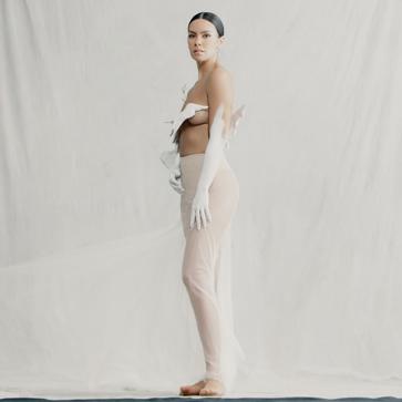 Imagen secundaria 1 - Las fotos del look de Crsitina Pedroche.