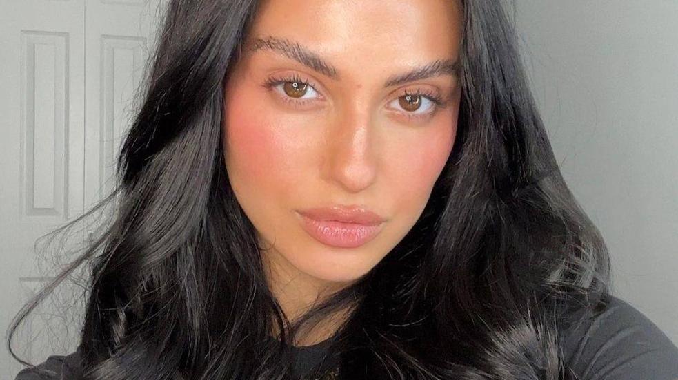 Presume del efecto buena cara juvenil de la influencer con estos coloretes