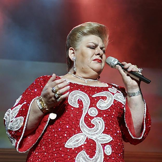Paquita la del Barrio: la trágica vida (con cárcel, muerte e infidelidad) de la auténtica reina de las canciones de la venganza