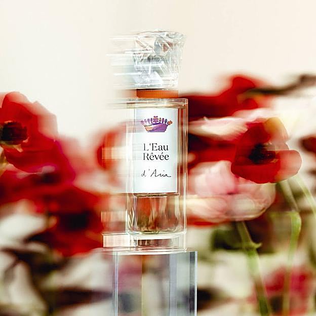 Imagen principal - La colección L'Eau Rêvée se compone de seis aromas distintos, dedicados a otros tantos miembros de la familia Sisley.