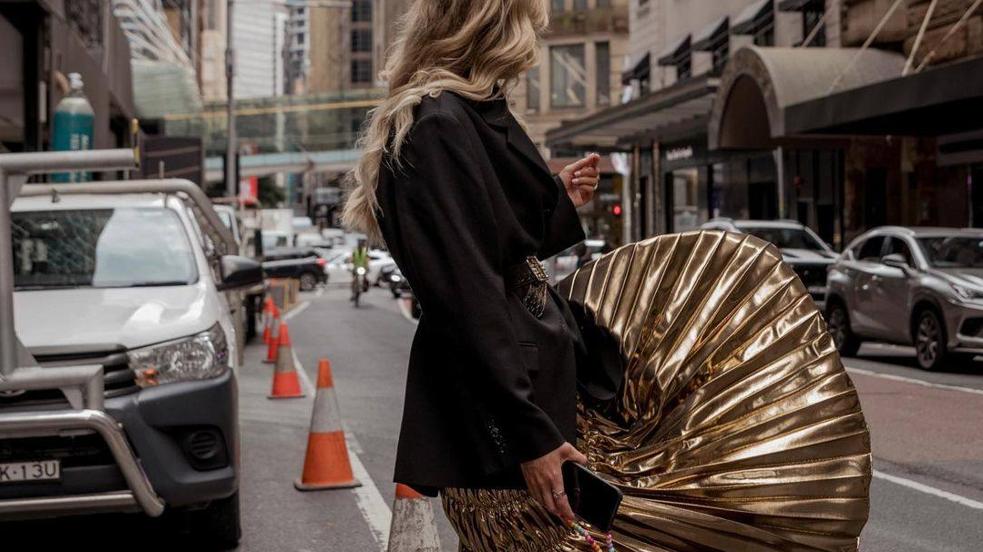 Las faldas midi más sofisticadas de las rebajas para vestir con estilo en cualquier ocasión