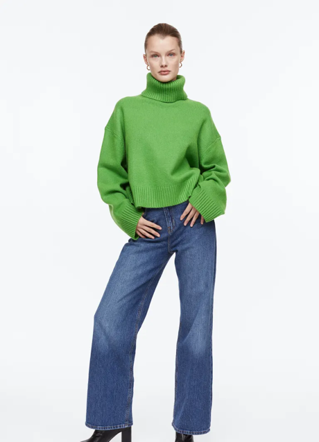 Imagen - Jersey verde de cuello alto de H&M, 29,99€.