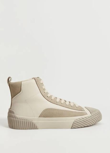 Imagen - Zapatilla de caña alta en color beige de Mango Outlet. Foto: Mango Outlet.