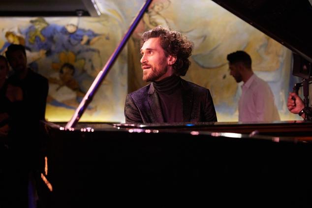 Una velada amenizada con música en directo llena de sentimiento tras una noche espectacular e única.