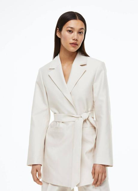 Imagen - Blazer de seda con lazada
