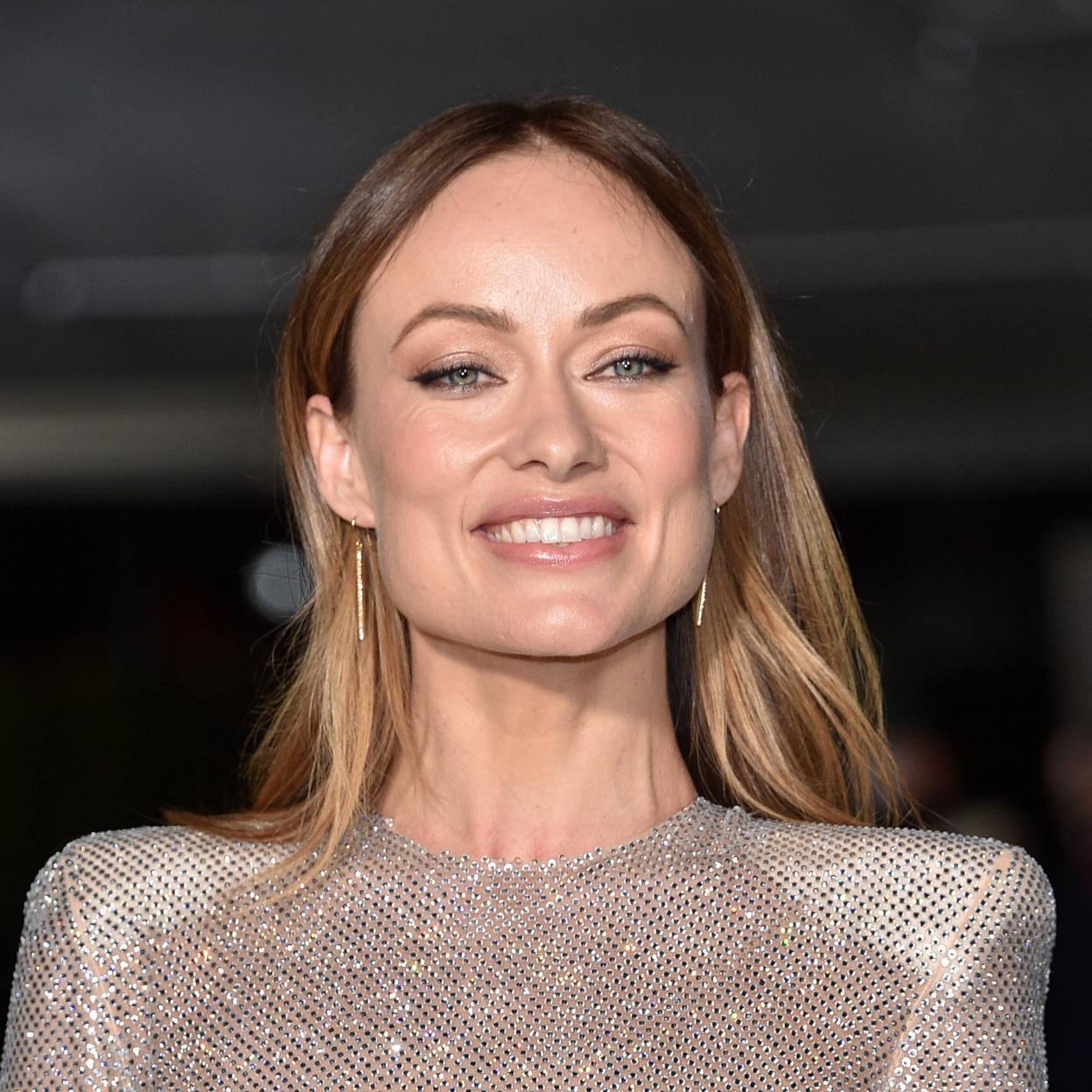 Estos contornos recomendados por dermatólogos son perfectos para una mirada más joven.