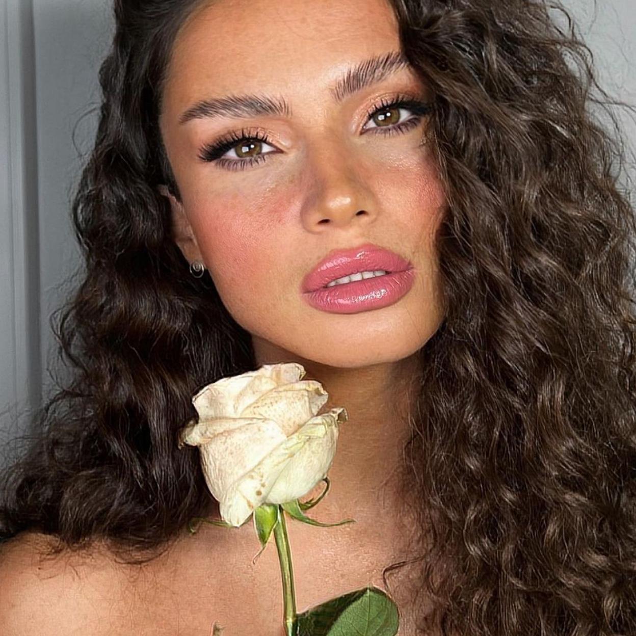 Estas son las mejores bases de maquillaje para una piel perfecta y sin imperfecciones. 