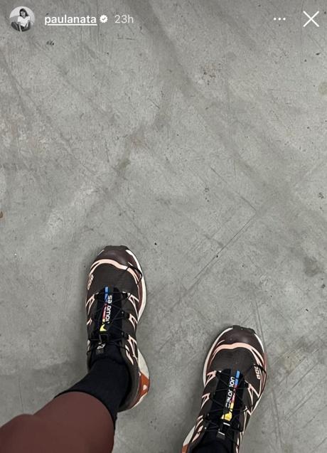 Imagen - Zapatillas Salomon. Foto: @paulanata.