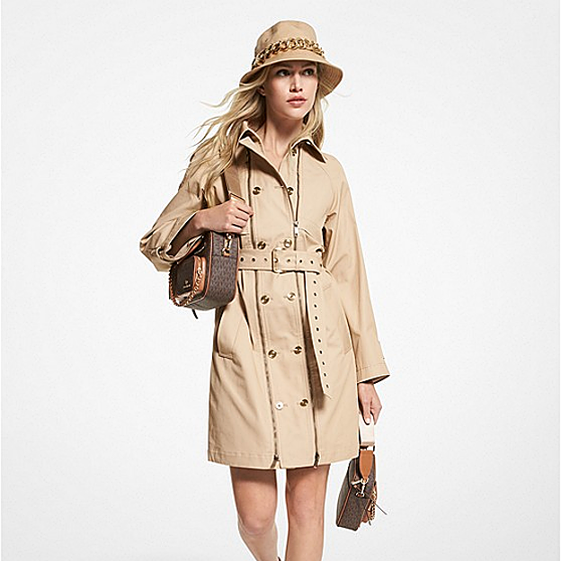 La gabardina de Michael Kors.