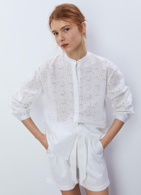 Imagen - Camisa con flores bordadas de Sfera (19,99 euros)