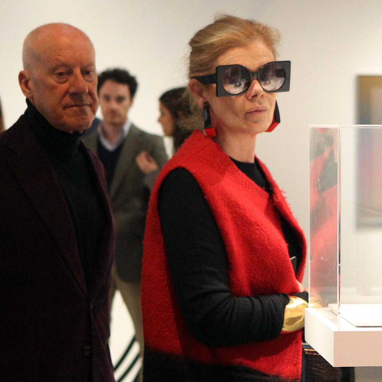 Elena Ochoa y Norman Foster en ARCO, la Feria de arte contemporanéo de Madrid, que abre hoy sus puertas. 