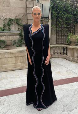 Imagen secundaria 2 - Las sobrinas de Lady Di en el desfile de Josh Birch Jones.