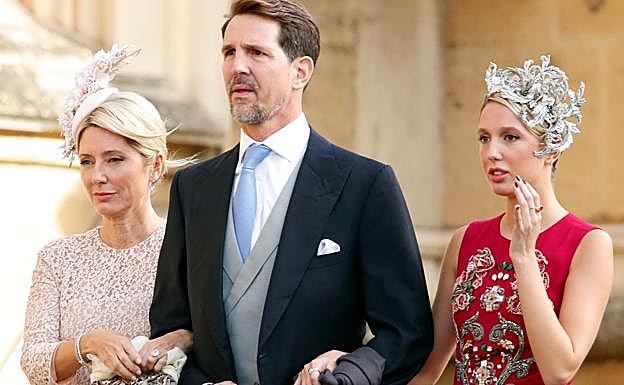 La cabeza visible de una de las familias reales más glamourisas del planeta: Marie Chantal Miller, el príncipe Pablo de Grecia y la princesa Olympia, su hija mayor. 