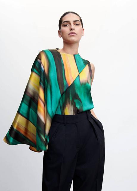 Imagen - Top estilo capa asimétrico