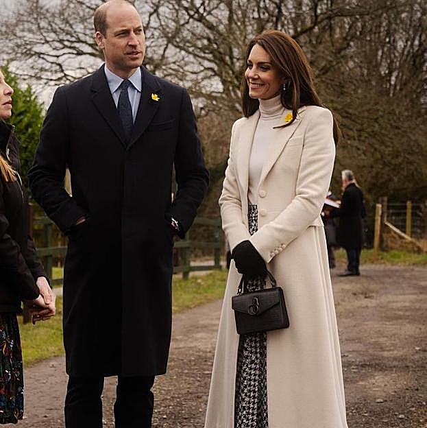 La falda de Zara con la que Kate Middleton se ha hecho viral montando en bici estática