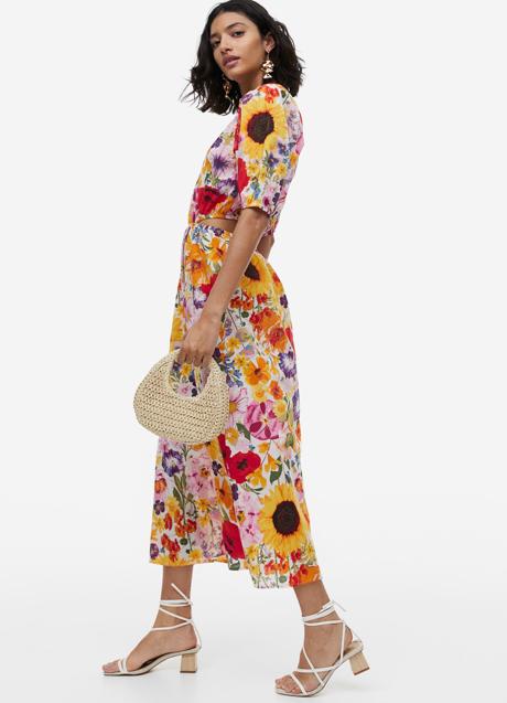 Imagen - Vestido con estampado de flores de H&M (29,95 euros)