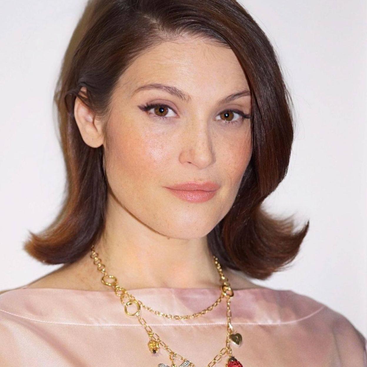 El efecto buena cara de Gemma Arterton se consigue con estos bronzers