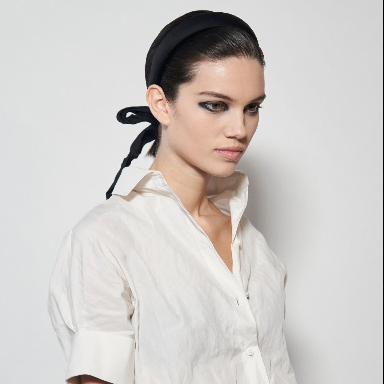 Look beauty creado por Peter Philips, Director de la Creación y de la Imagen del maquillaje Dior para el desfile PAP otoño invierno 2023/2024.