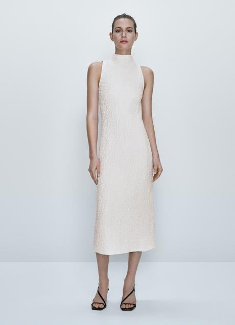Imagen - Vestido blanco sin mangas de Massimo Dutti (79,95 euros)