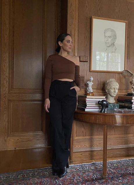 Imagen - Sábado: Asimétrico