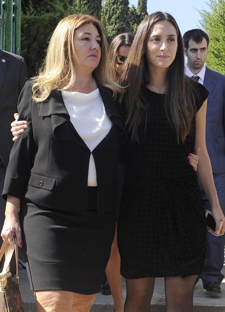 Imagen - Laura Boyer con Tamara Falcó, en el funeral de Miguel Boyer en 2014. (Foto: GTRES)